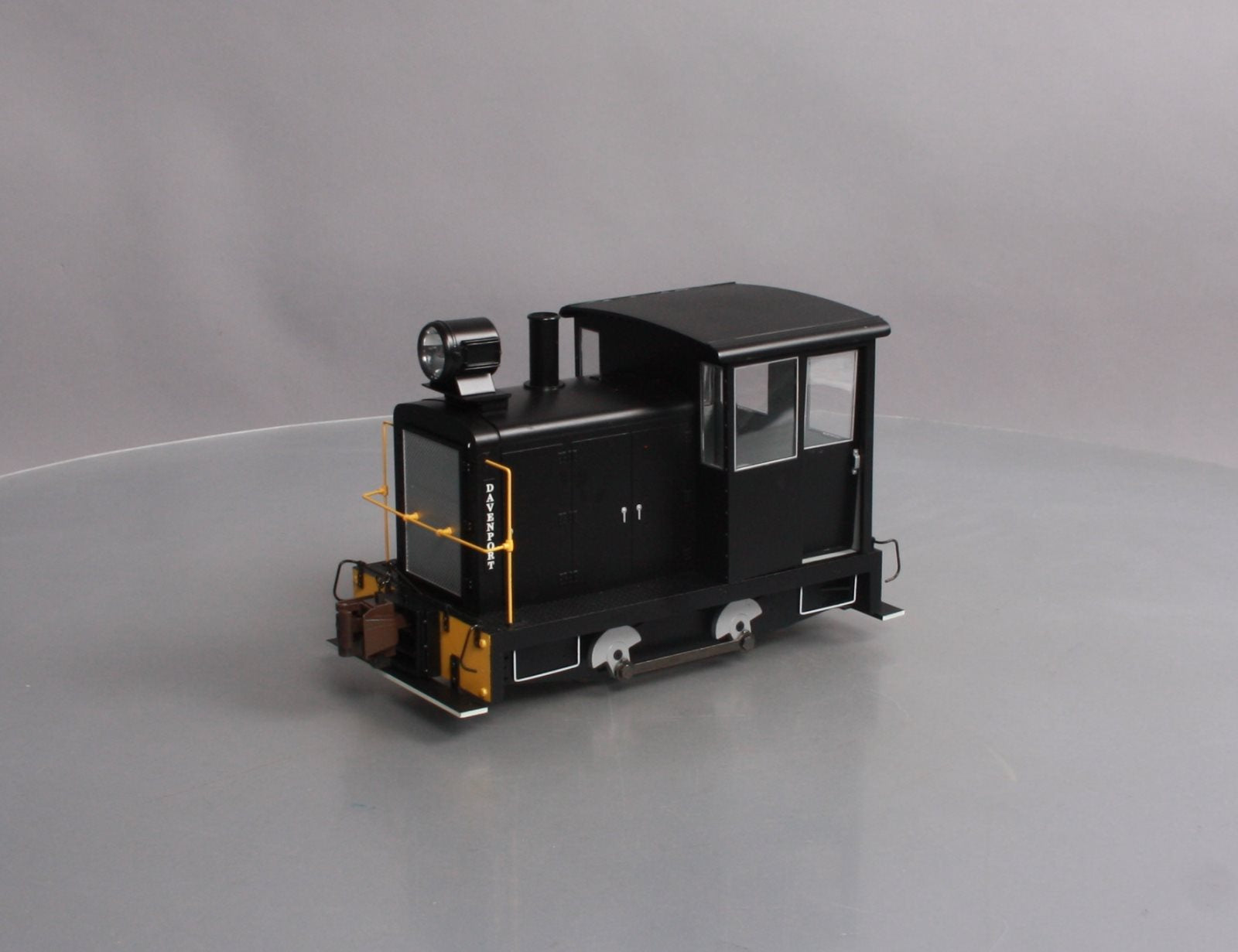 Bachmann 91399 Black Davenport 0-4-0 Gas Mechanical Side Rod Engine with DCC