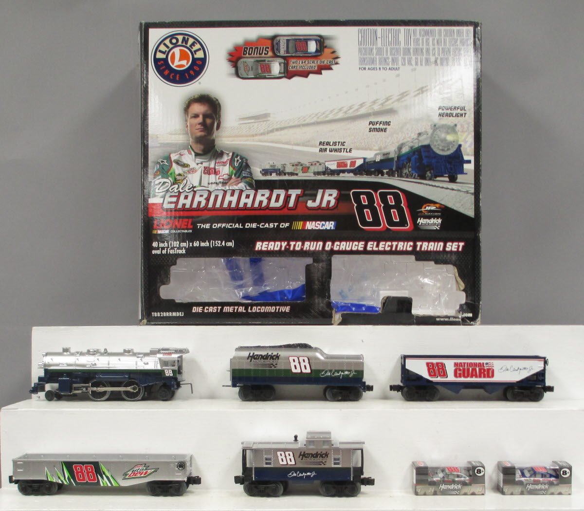 Lionel 7-11404 PP Dale Earnhardt Jr. NASCAR O Gauge Steam Train Set #88
