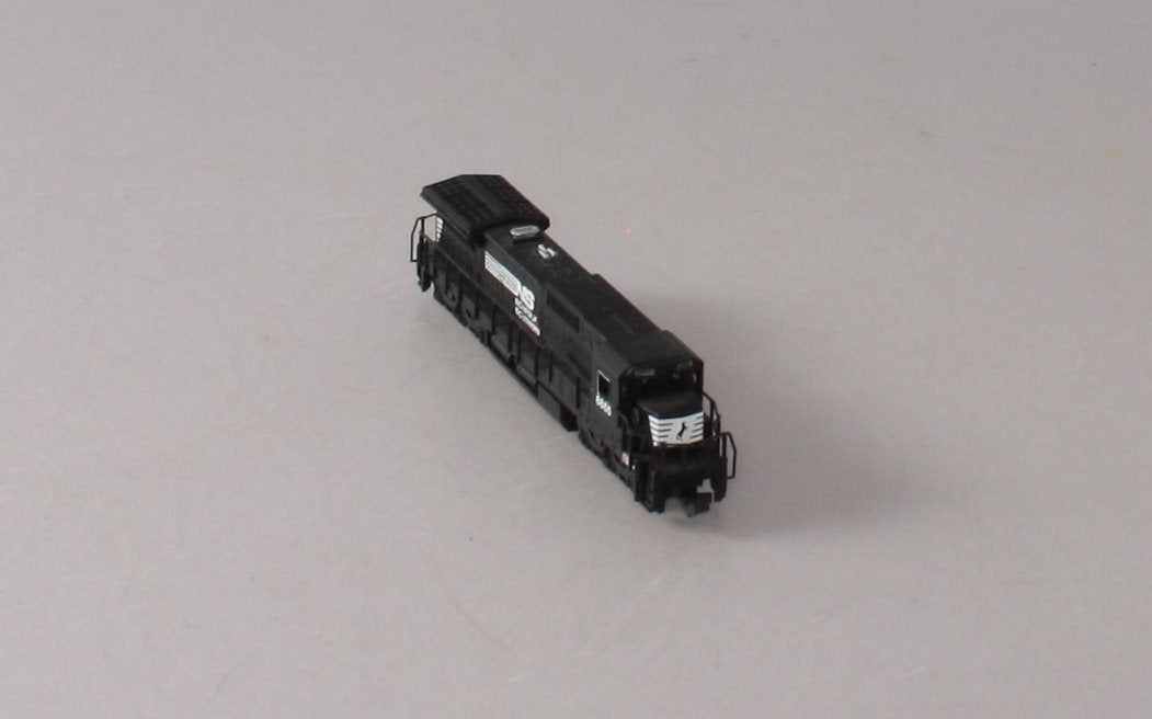 Bachmann 85055 NS GE Dash 8-40C Diesel Locomotive #8671