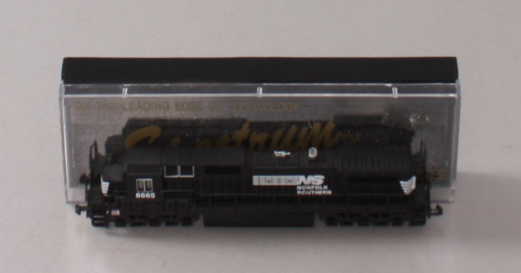 Bachmann 85055 NS GE Dash 8-40C Diesel Locomotive #8671
