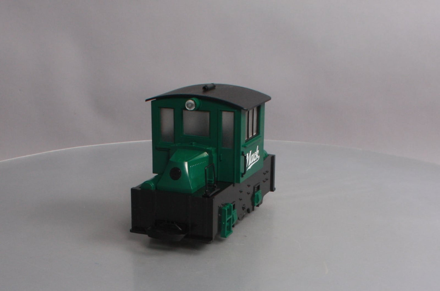 Hartland 09705 G Scale Green Mack Diesel Switcher