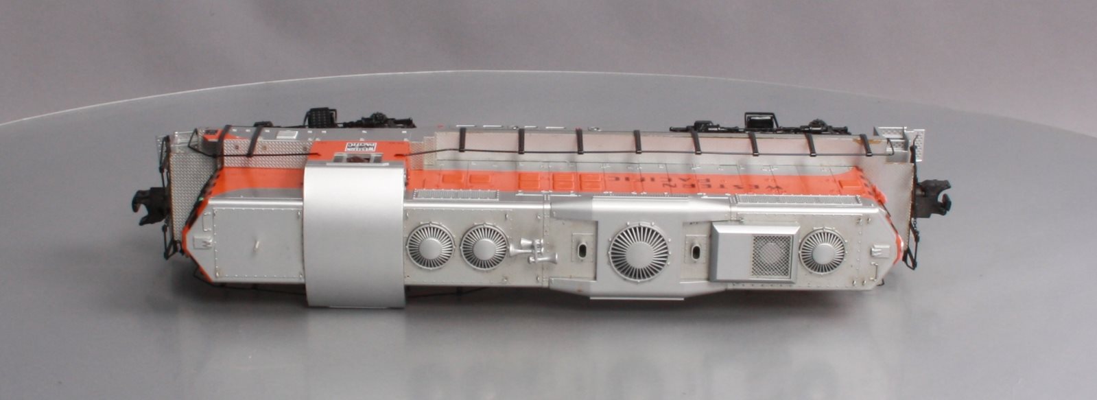 MTH 20-2804-1 Western Pacific GP-9 Diesel Engine w/Proto-Sound 2.0 #725