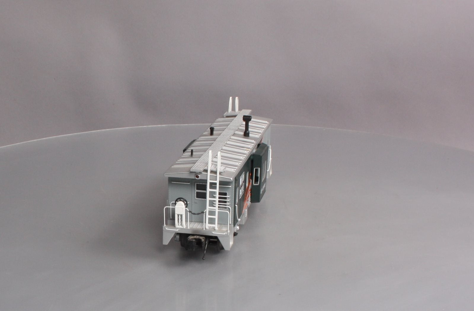 MTH 30-77155 O Western Pacific Bay Window Caboose