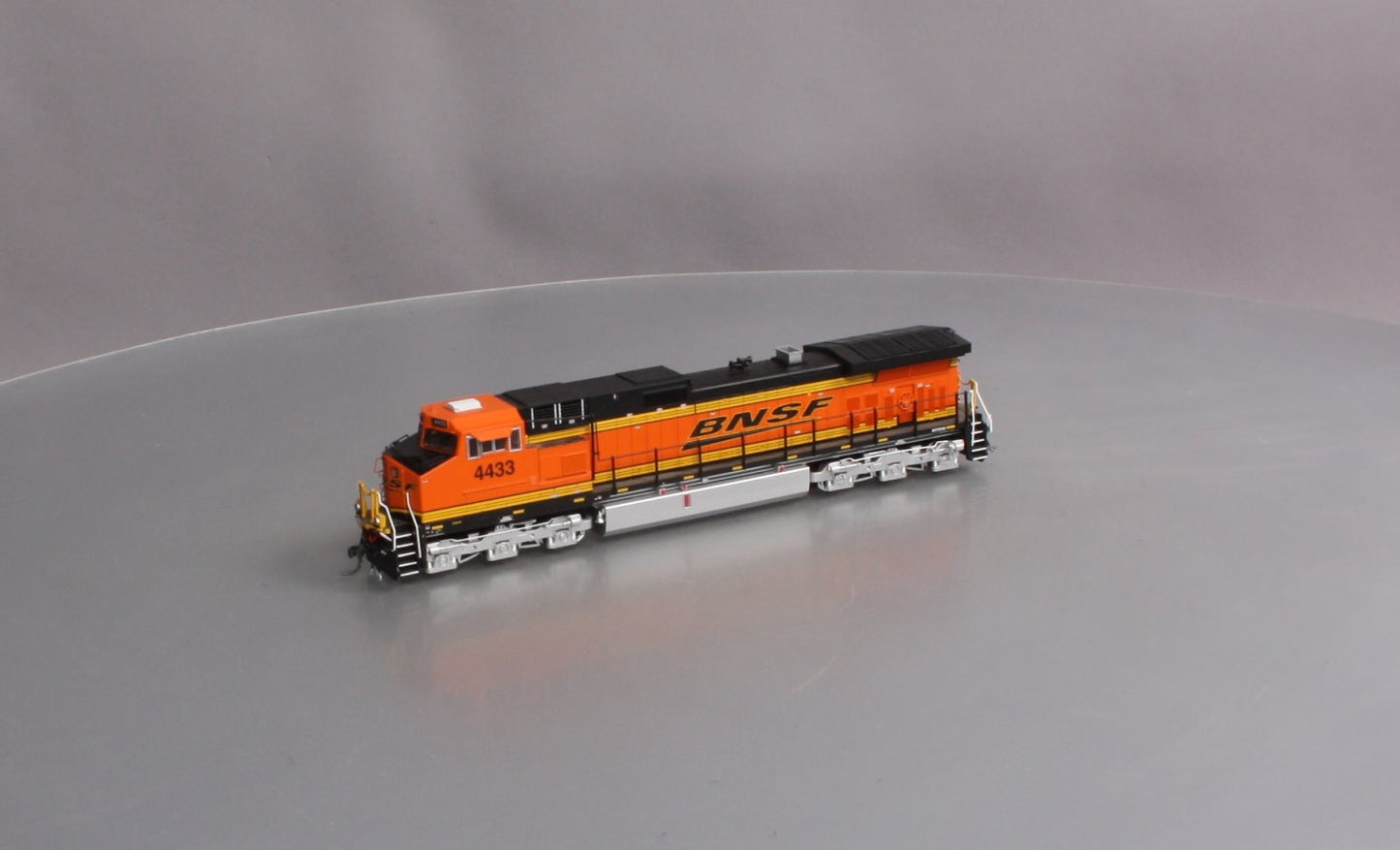 MTH 80-2286-1 HO Burlington Northern & Santa Fe Dash-9 Diesel Engine #4433