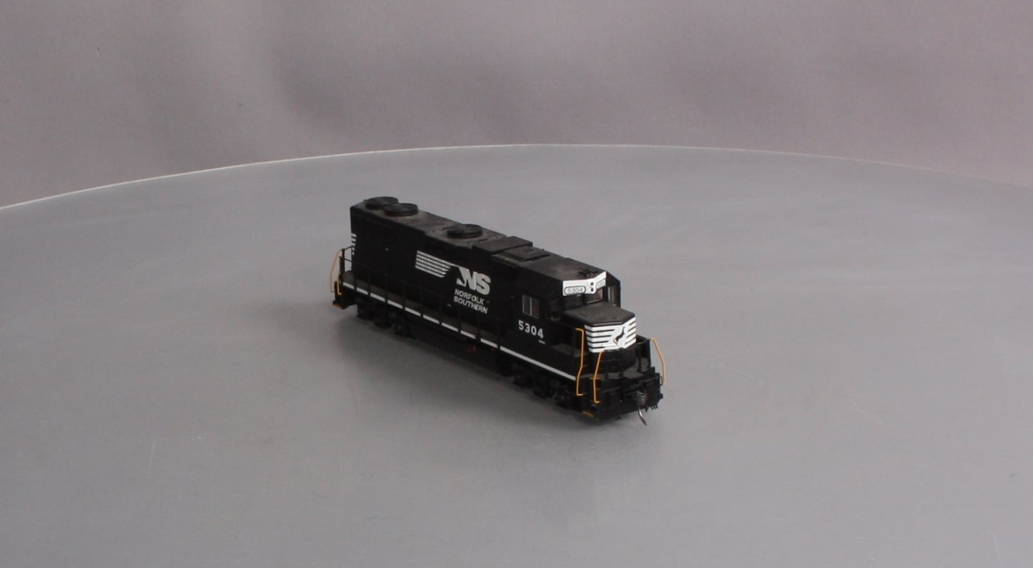 MTH 85-2030-1 HO Norfolk Southern GP38-2 Diesel Engine with Proto-Sound 3 #5304