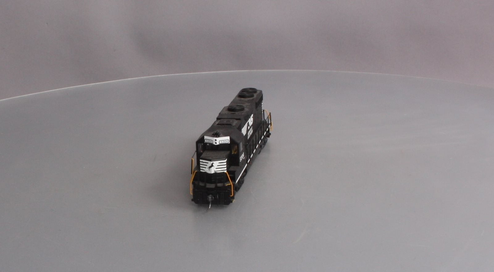 MTH 85-2030-1 HO Norfolk Southern GP38-2 Diesel Engine with Proto-Sound 3 #5304