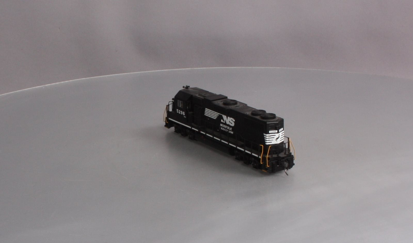 MTH 85-2031-1 HO Norfolk Southern GP38-2 Diesel Engine with Proto-Sound 3 #5296