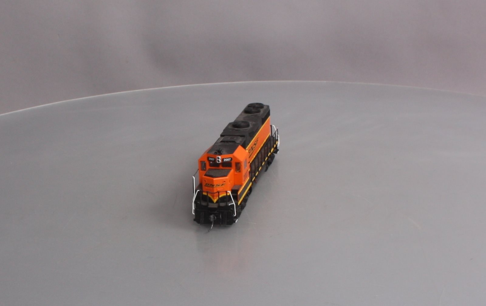 MTH 85-2016-1 HO Burlington Northern Santa Fe GP38-2 Diesel w/ P-S 3 #2007