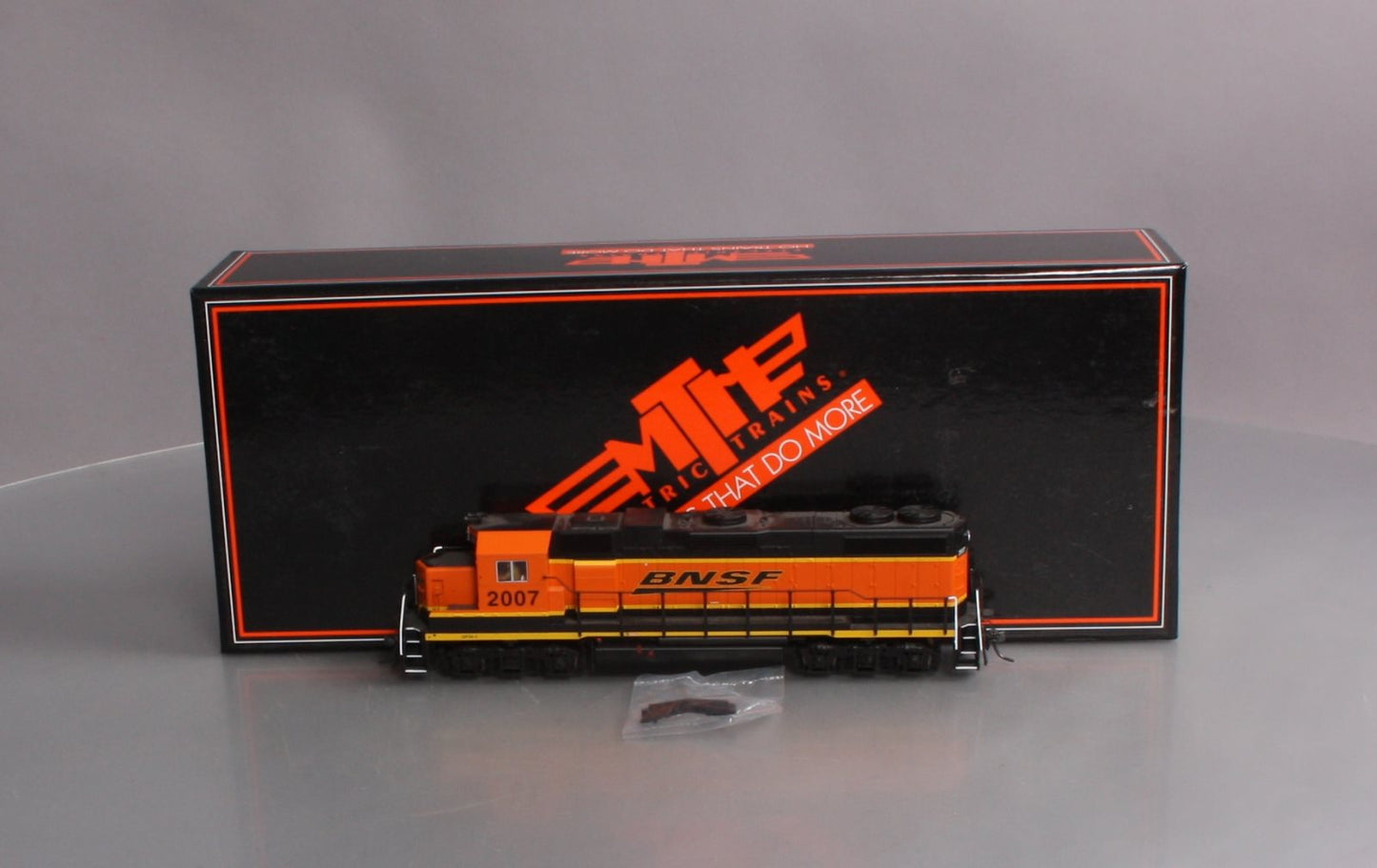 MTH 85-2016-1 HO Burlington Northern Santa Fe GP38-2 Diesel w/ P-S 3 #2007
