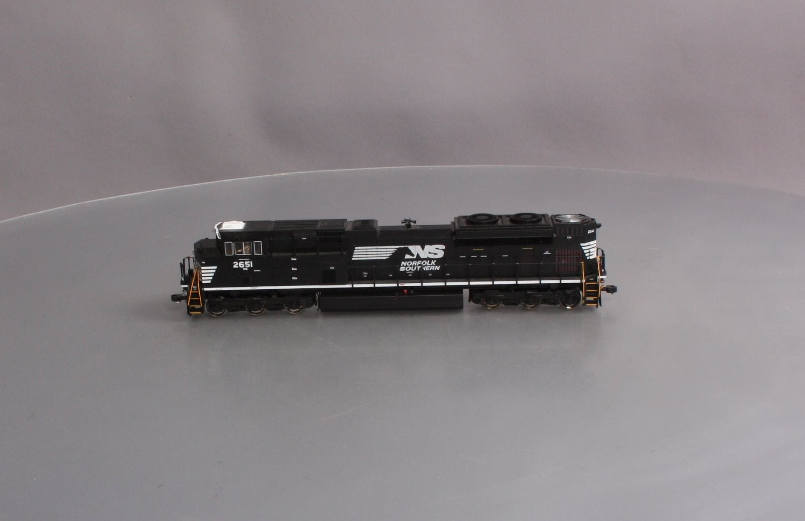MTH 80-2015-1 HO Norfolk Southern SD70M-2 Diesel Locomotive w/PS 3 #2651