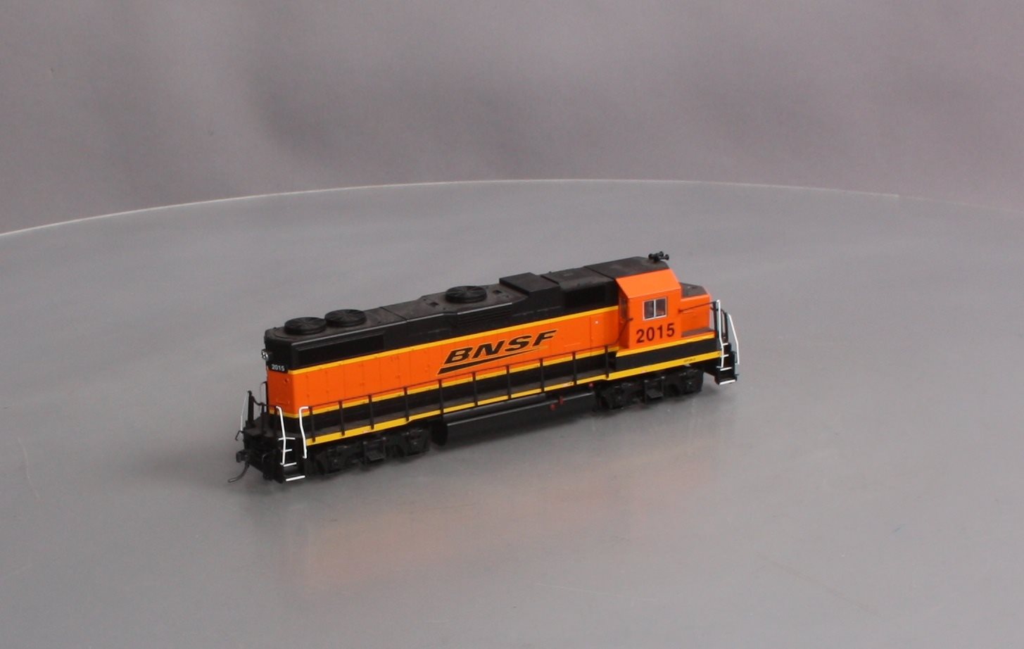 MTH 85-2017-1 HO Burlington Northern Santa Fe GP38-2 Diesel w/ P-S 3 #2015