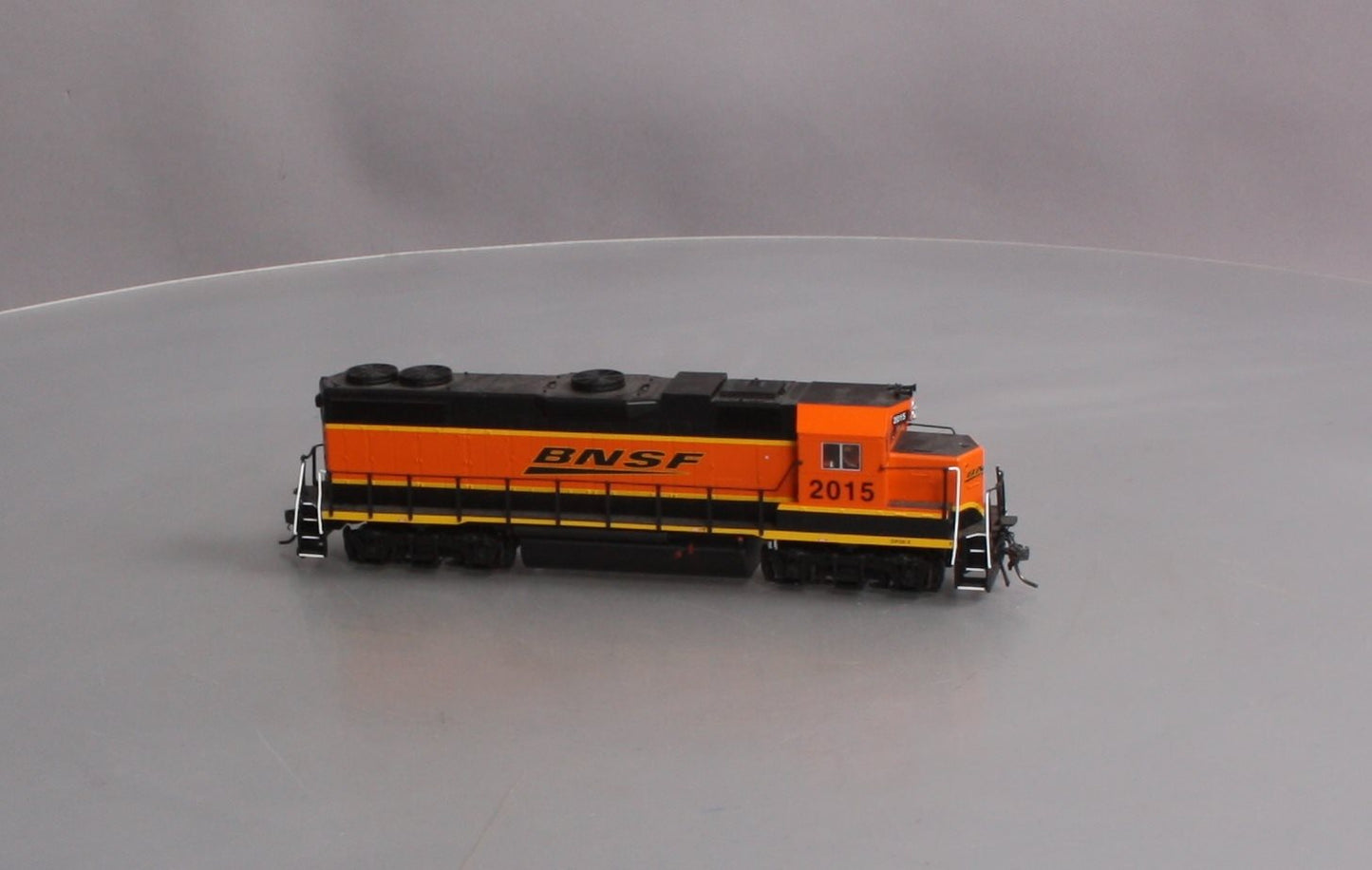 MTH 85-2017-1 HO Burlington Northern Santa Fe GP38-2 Diesel w/ P-S 3 #2015
