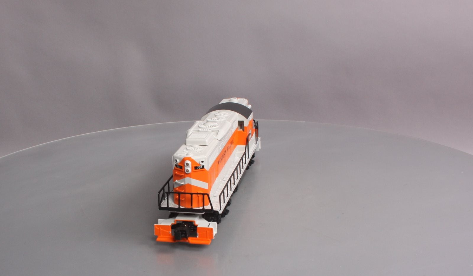 Lionel 6-84111 Western Pacific GP7 LionChief+ Plus Diesel Locomotive #707
