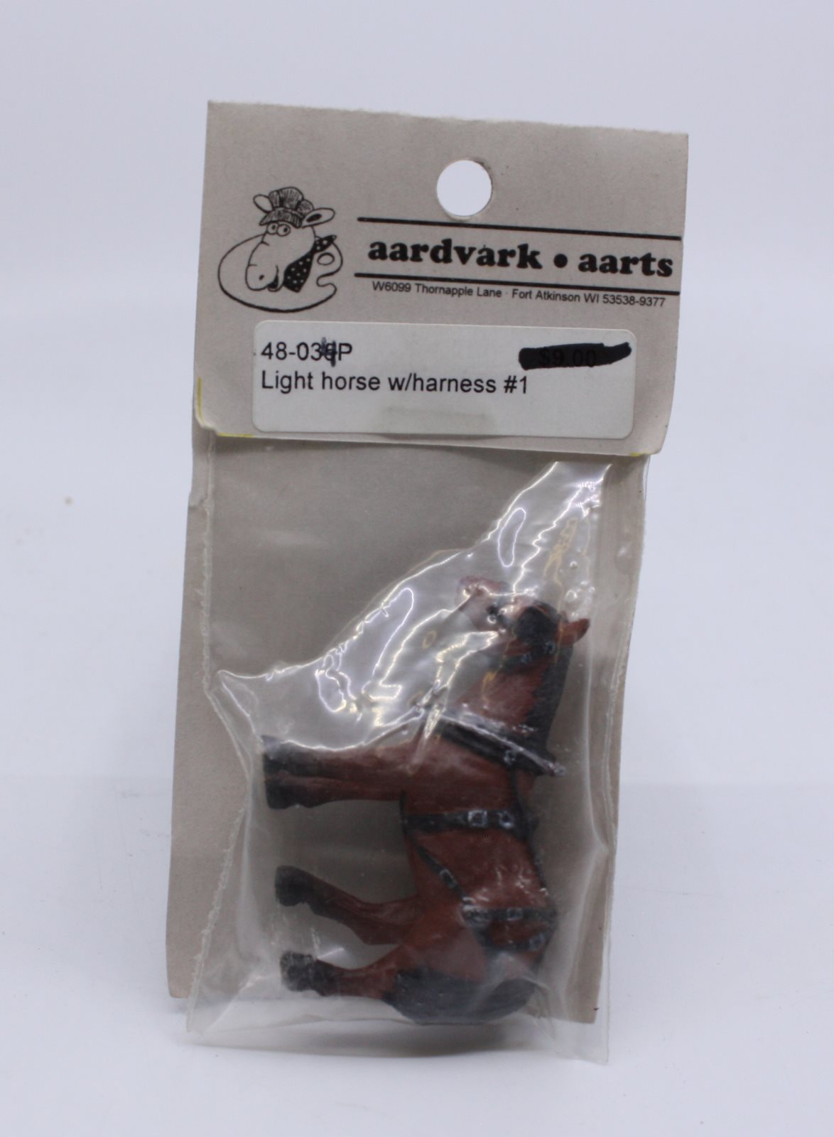 Aardvark Aarts 48-034P O Light Horse with Harness Figure #1