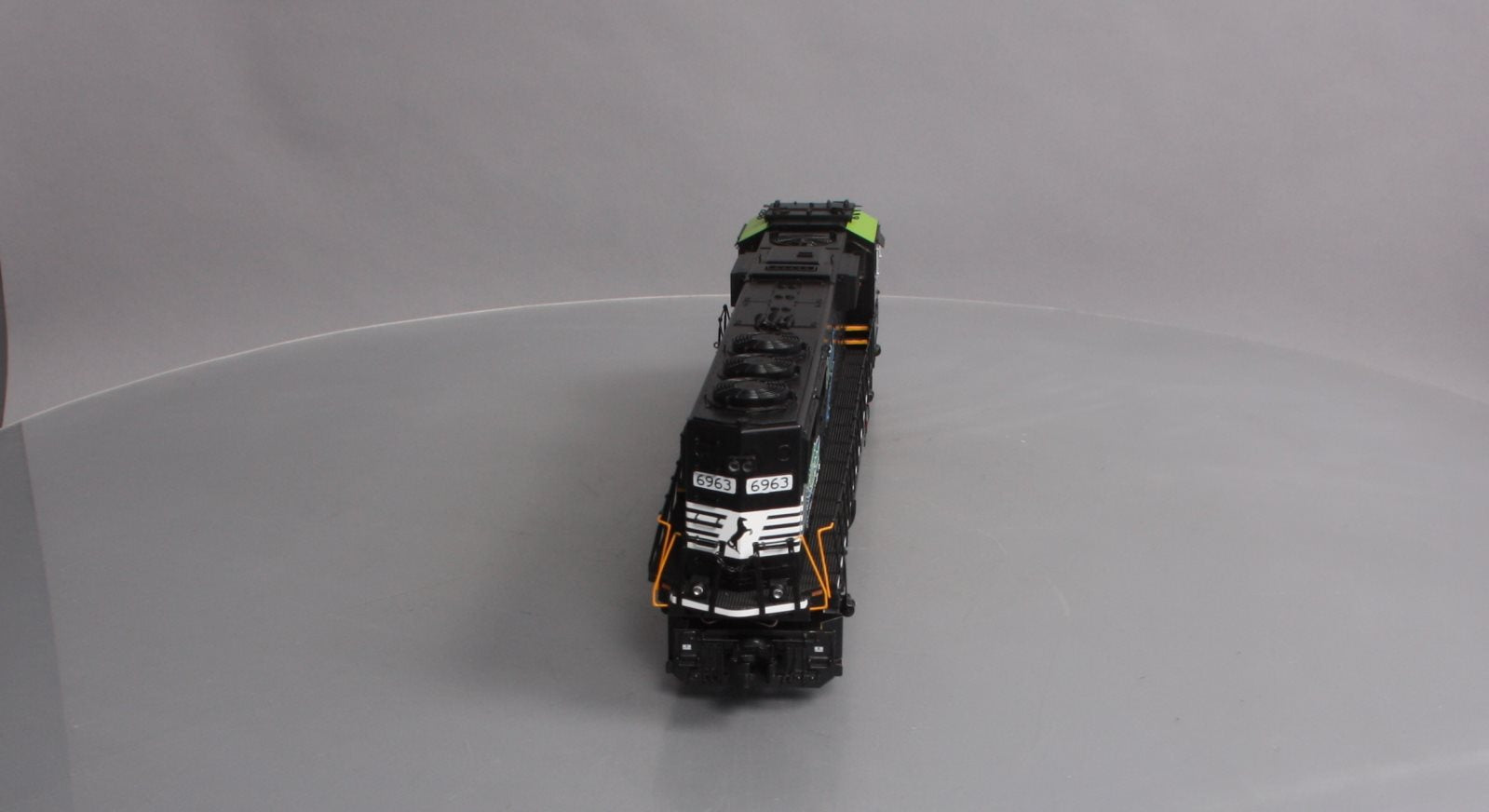 MTH 20-20595-1 Norfolk Southern SD60E Diesel Engine #6963