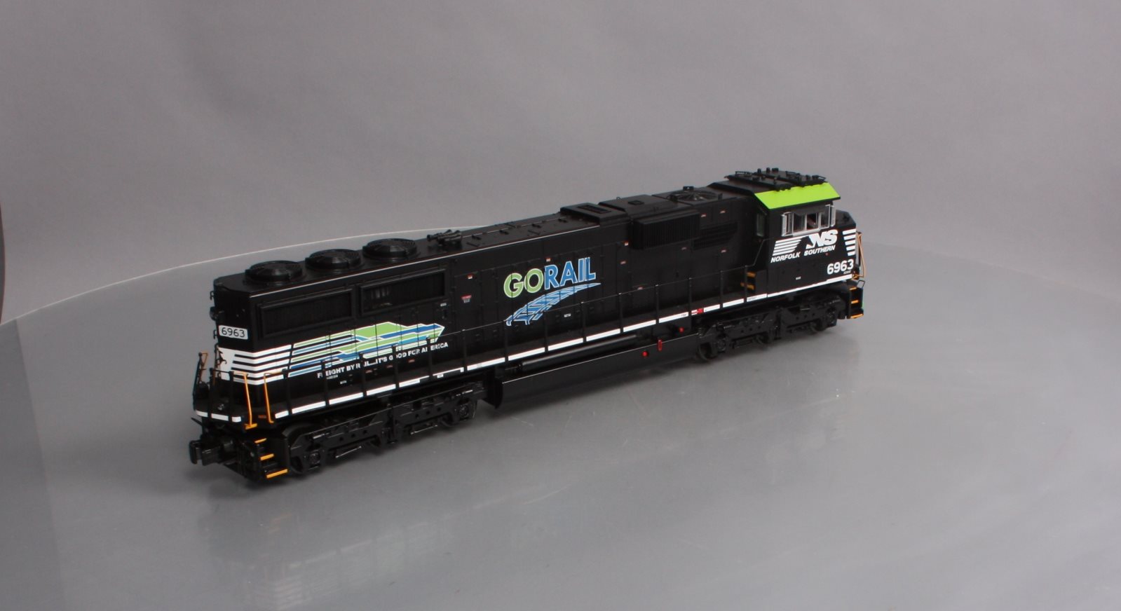 MTH 20-20595-1 Norfolk Southern SD60E Diesel Engine #6963