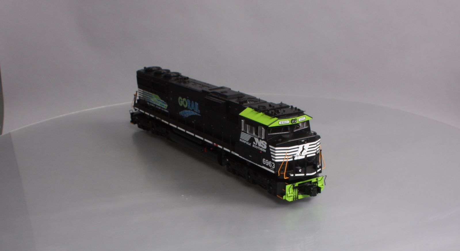 MTH 20-20595-1 Norfolk Southern SD60E Diesel Engine #6963
