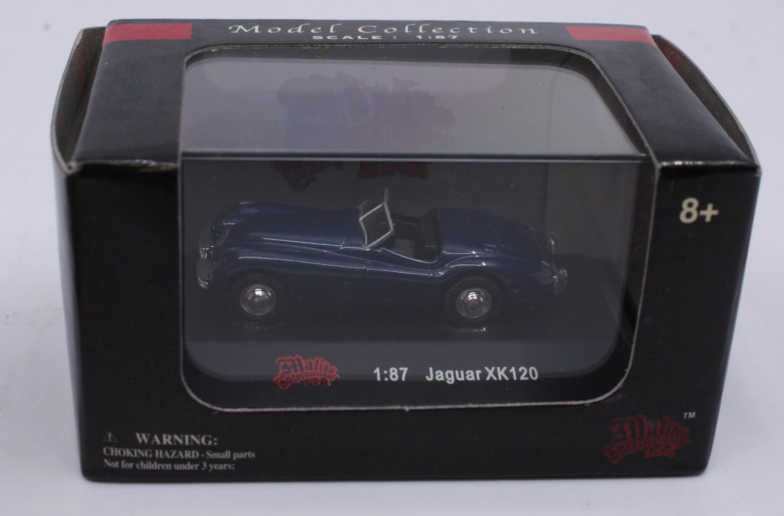 Malibu International 117 HO Navy Jaguar XK120