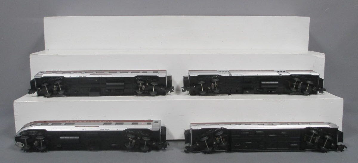 MTH 30-67879 O Pennsylvania 60' Streamlined Passenger Car Set (Set of 4)