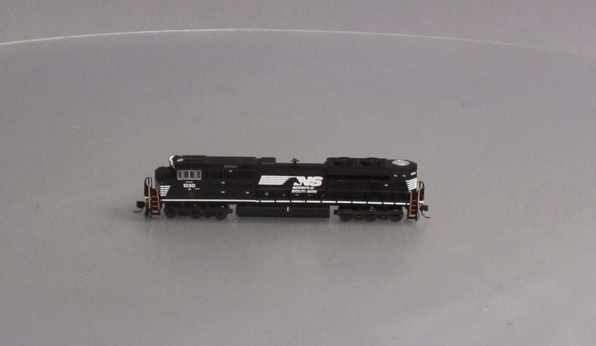Fox Valley Models 71161 N Scale Norfolk Southern SD70ACE Diesel Locomotive #1030