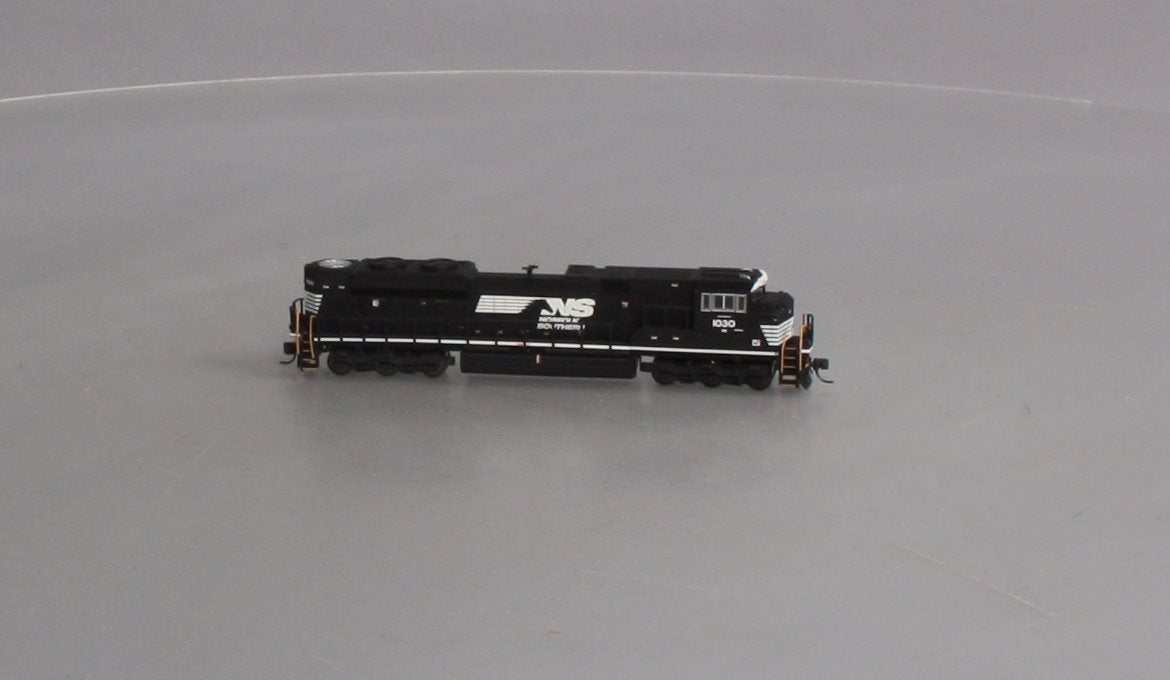 Fox Valley Models 71161 N Scale Norfolk Southern SD70ACE Diesel Locomotive #1030