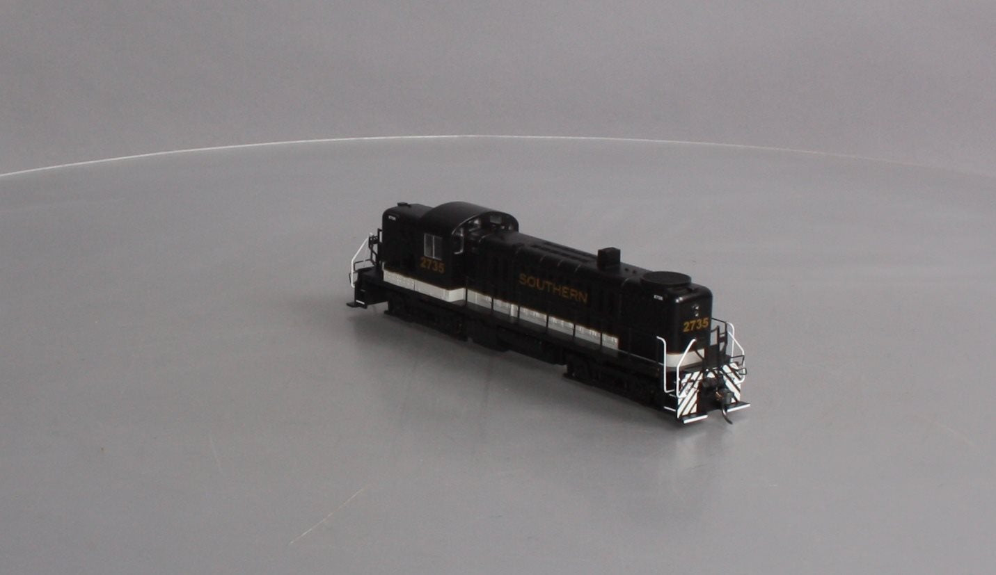 Bachmann 64208 HO Southern ALCO RS3 Diesel Locomotive DCC #2735