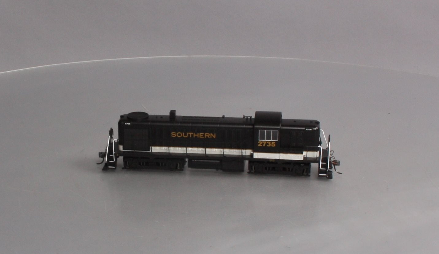 Bachmann 64208 HO Southern ALCO RS3 Diesel Locomotive DCC #2735