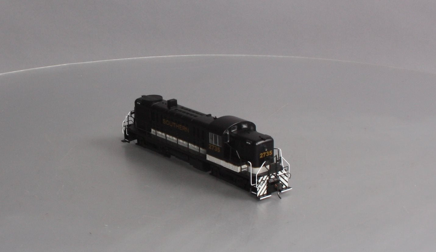 Bachmann 64208 HO Southern ALCO RS3 Diesel Locomotive DCC #2735
