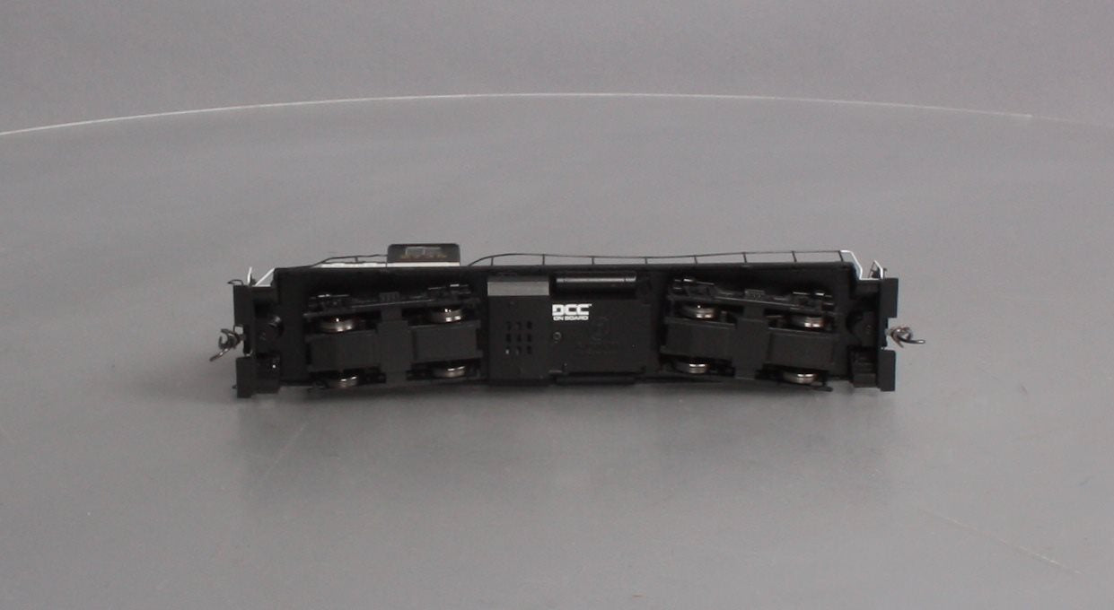 Bachmann 64208 HO Southern ALCO RS3 Diesel Locomotive DCC #2735