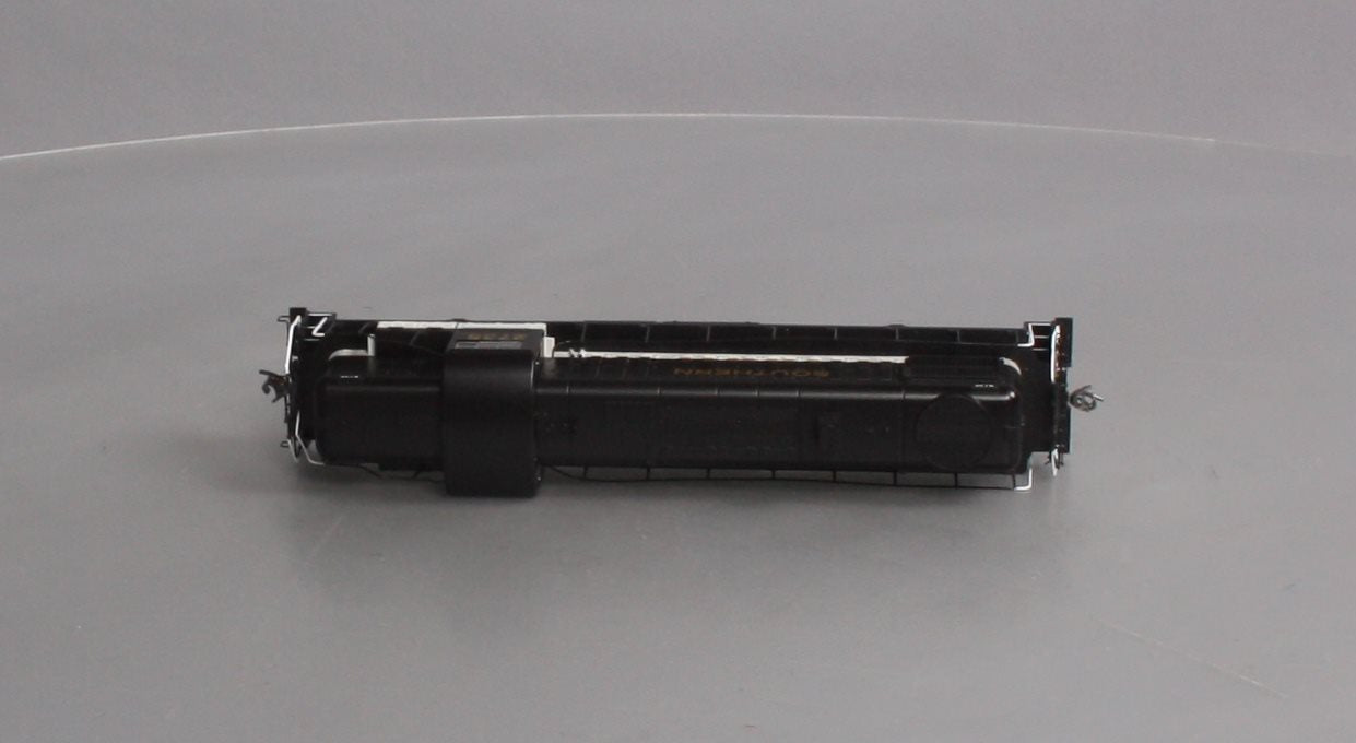 Bachmann 64208 HO Southern ALCO RS3 Diesel Locomotive DCC #2735