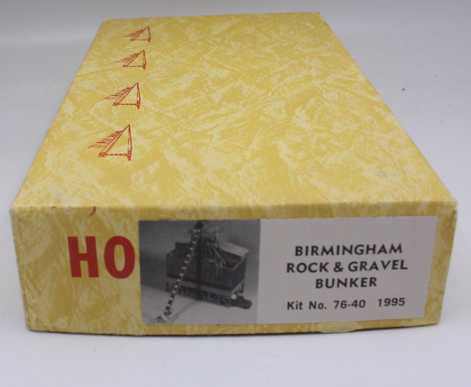 Railhead 76-40 HO Birmingham Rock and Gravel Bunker Model Building Kit