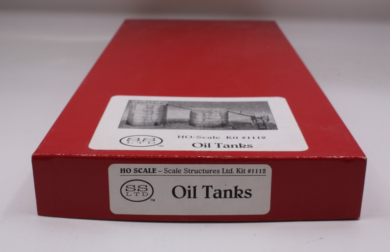 Scale Structures 1112 HO Oil Tanks Model Building Kit