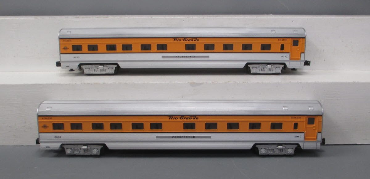 Williams 43118 D&RGW 72 Ft. Streamline Passenger 2-Pack