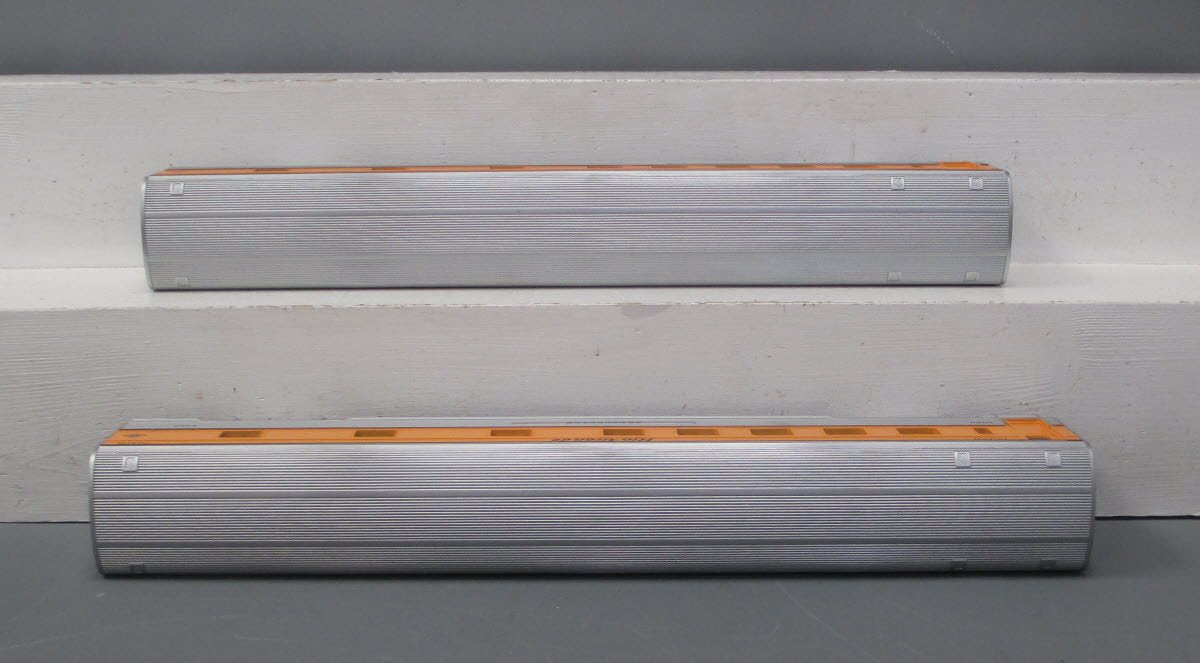 Williams 43118 D&RGW 72 Ft. Streamline Passenger 2-Pack