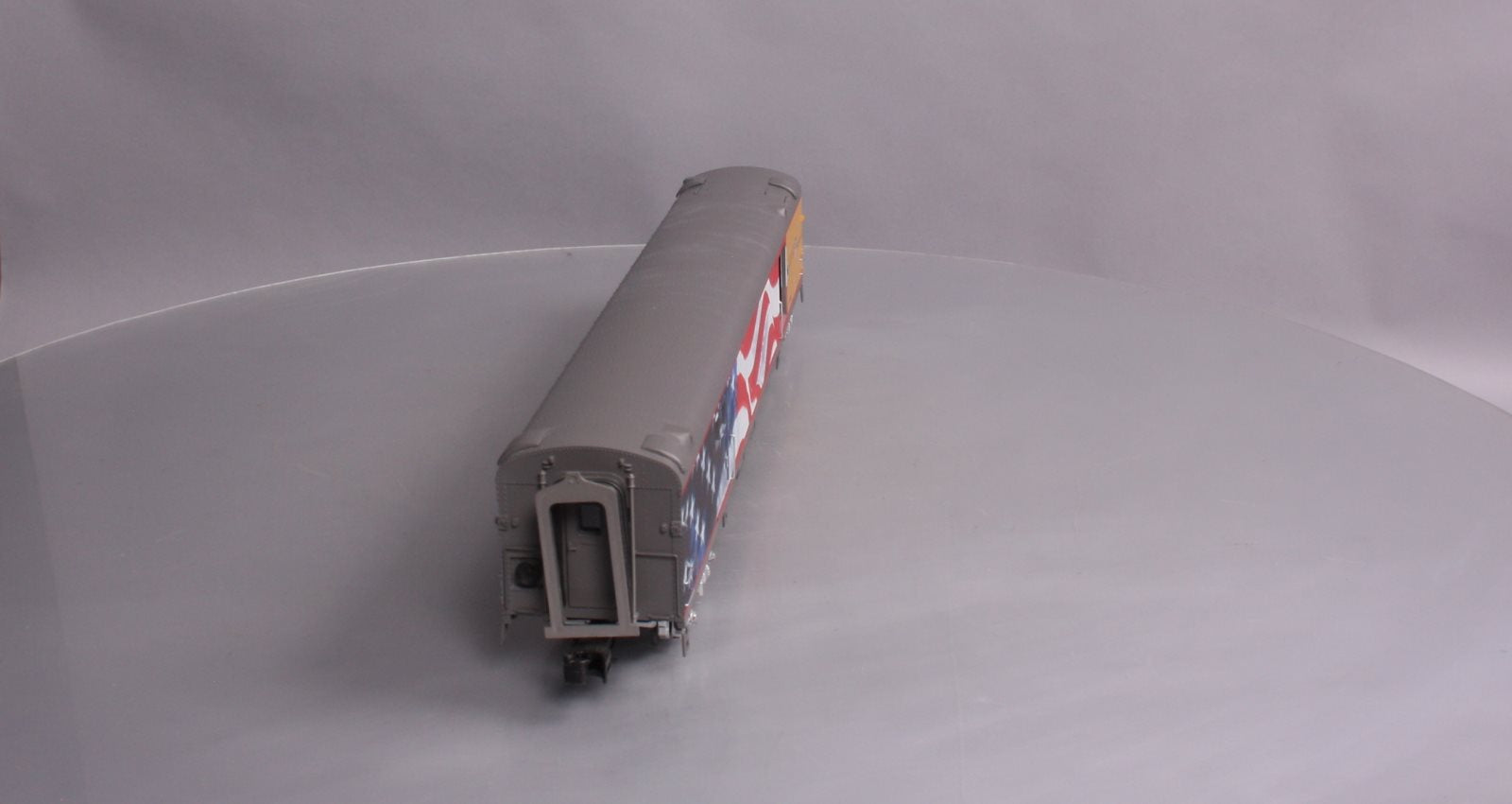 MTH 20-64089 O Gauge Union Pacific 70' Streamline Smooth Baggage Car #5769