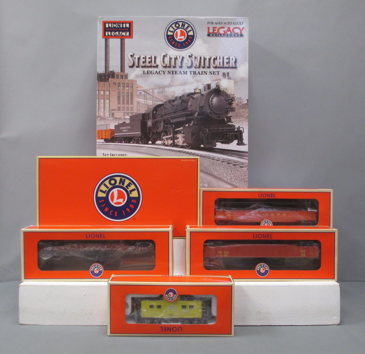 Lionel 6-83092 O Steel City Switcher Steam Locomotive (w/Beth Steel 0-8-0) #285