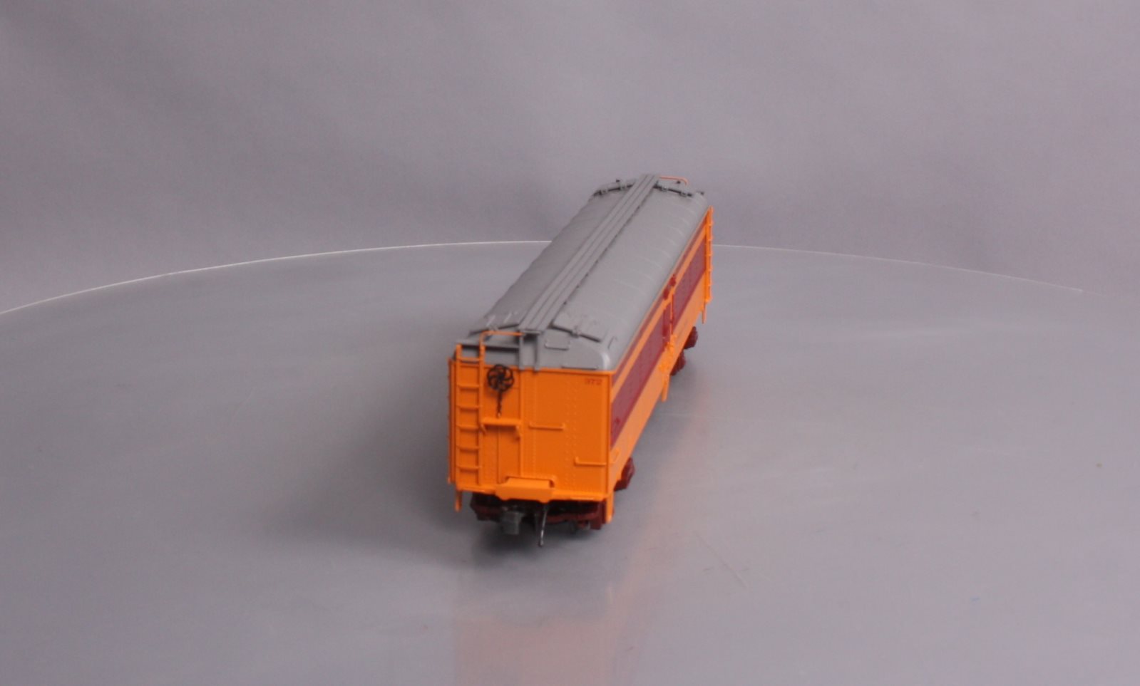 MTH 20-94154 O Gauge Milwaukee Road R50B Express Reefer Car V2