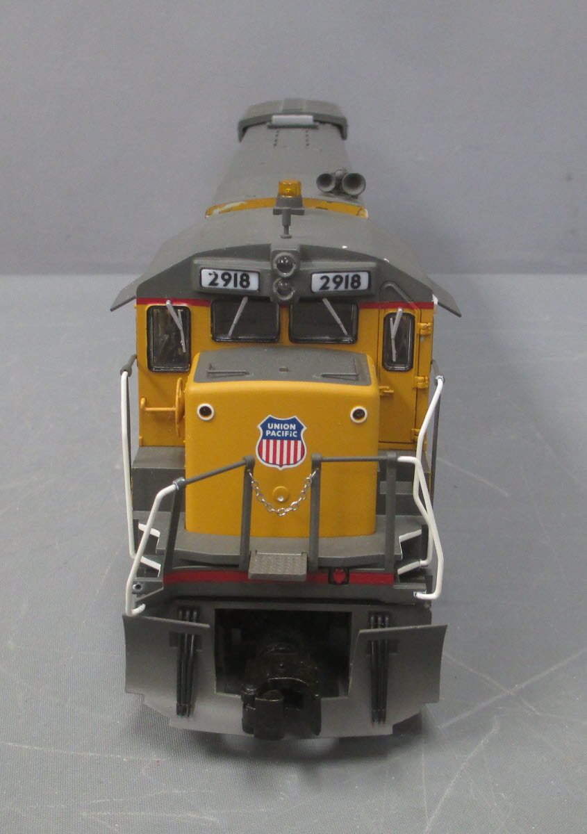 Lionel 6-38419 Union Pacific U30C Diesel Locomotive #2918