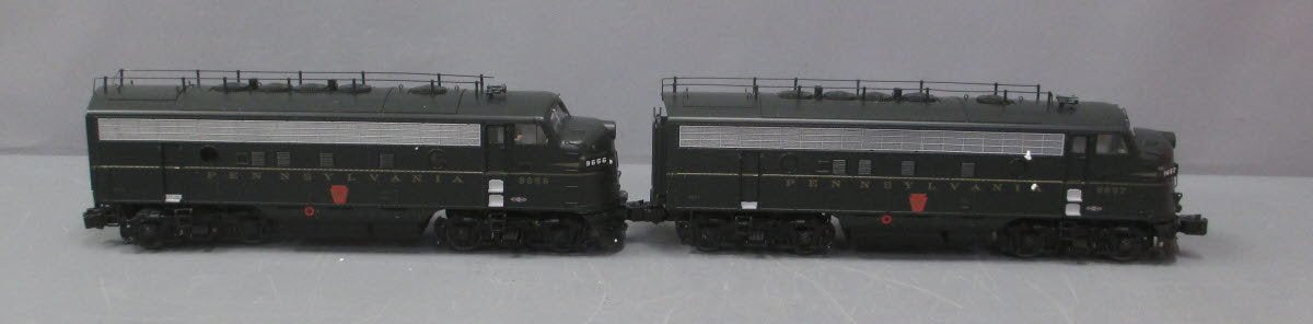 Lionel 6-85206 Pennsylvania Legacy F7 AA Diesel Locomotive Set #9656A/9657A