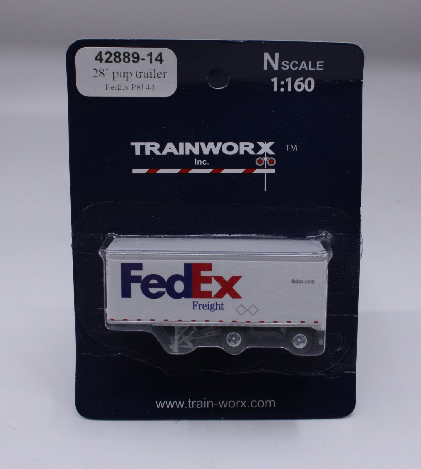 Trainworx Inc 42889-14 N Scale 28' FedEx Freight Pup Trailer #P8144