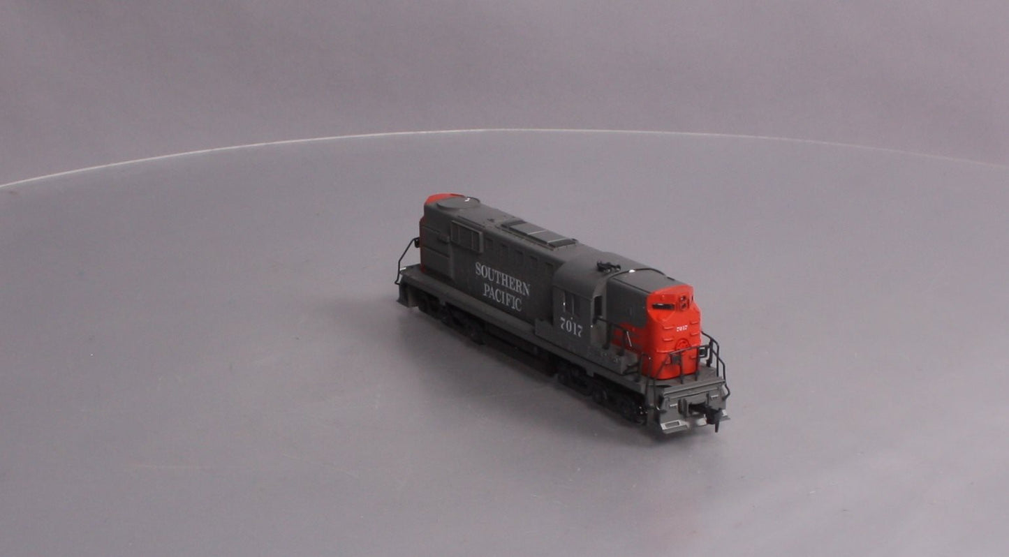 Atlas 8004 HO Southern Pacific RSD 12 Diesel Engine #7017 W/DC