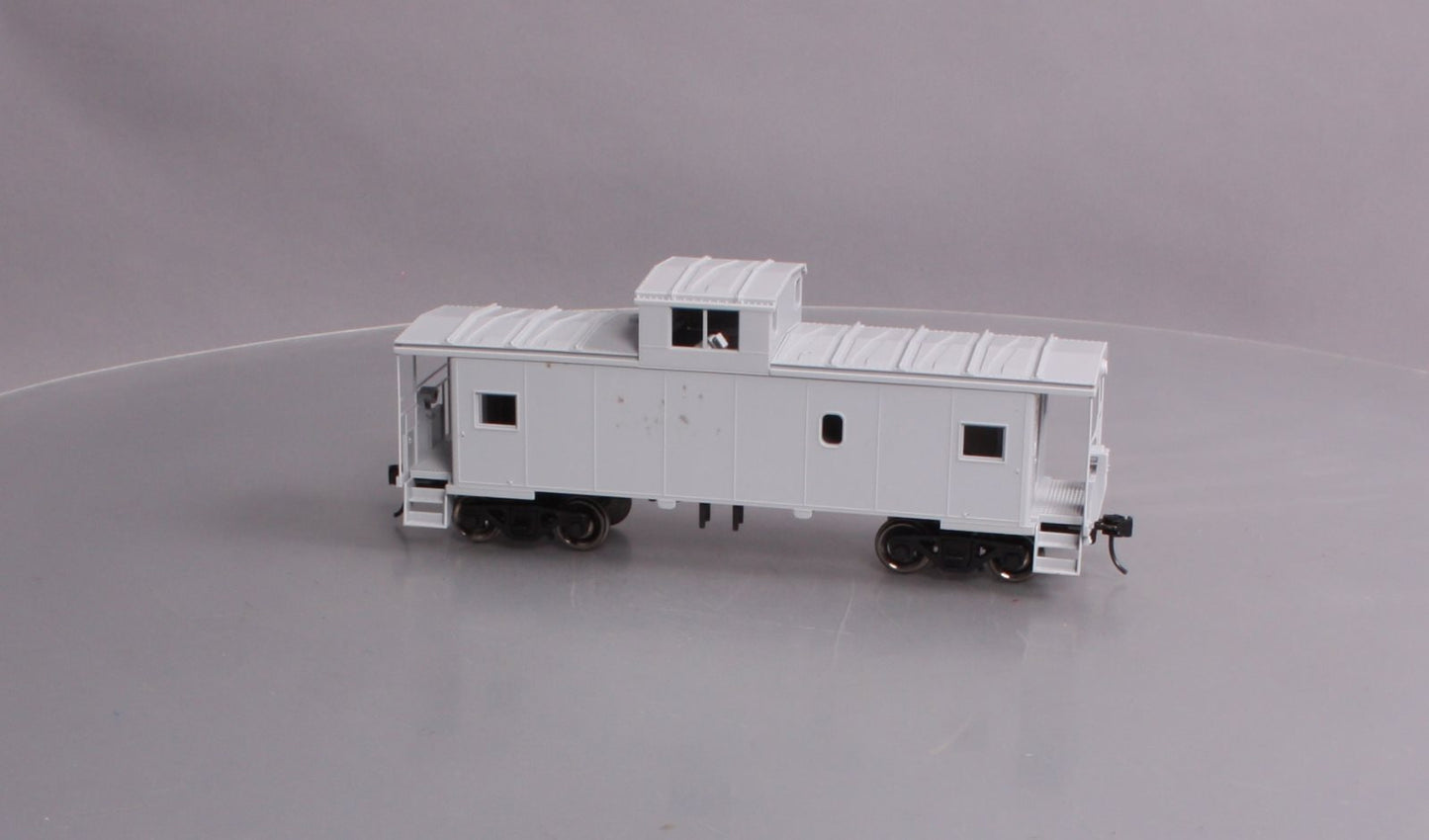 Atlas 3004600 Undecorated Standard Cupola Caboose (2Rail)