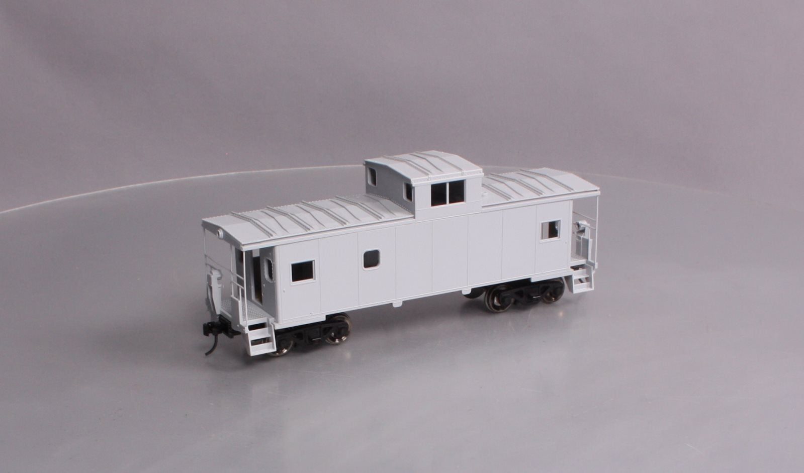 Atlas 3004600 Undecorated Standard Cupola Caboose (2Rail)