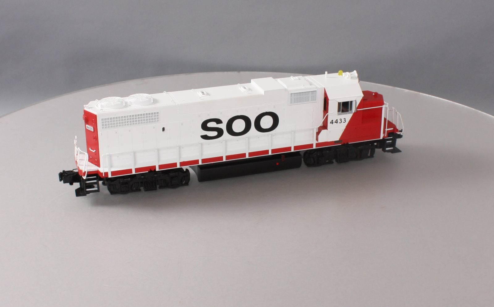 MTH 20-2493-3 SOO Line GP38-2 Non-Powered Diesel Engine #4433