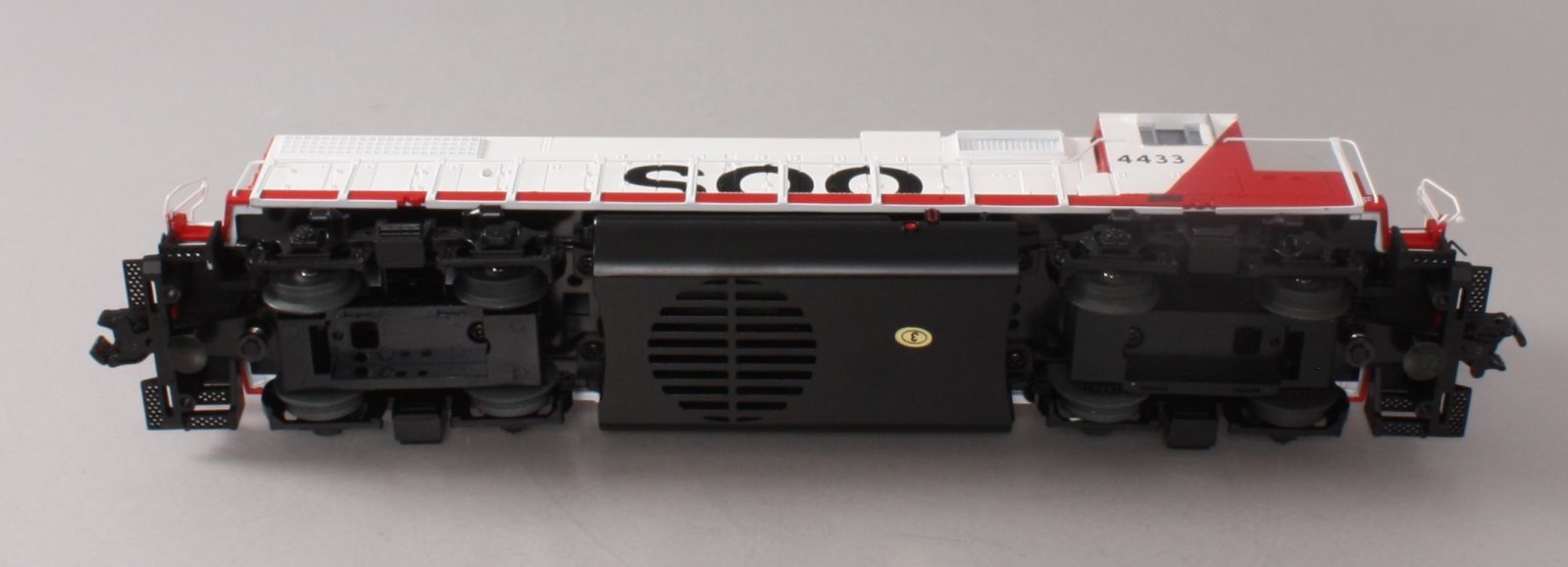 MTH 20-2493-3 SOO Line GP38-2 Non-Powered Diesel Engine #4433