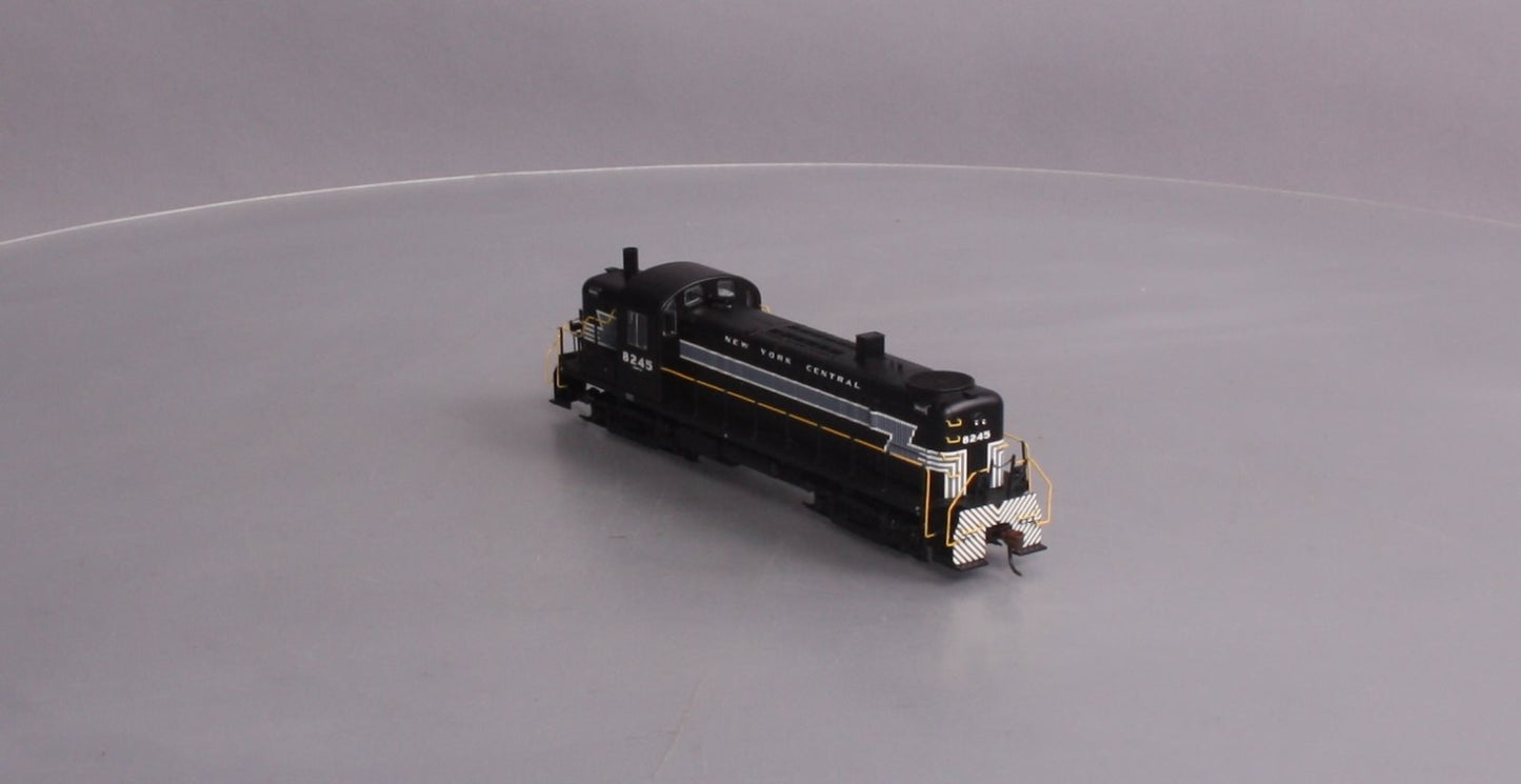 Athearn 96755 HO New York Central Ready to Run RS-3 Diesel Locomotive #8245