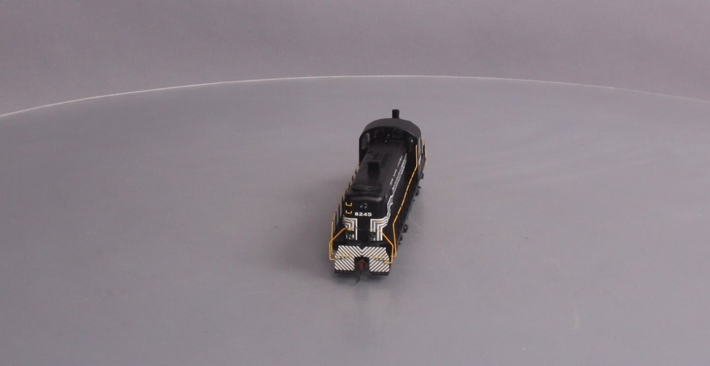 Athearn 96755 HO New York Central Ready to Run RS-3 Diesel Locomotive #8245