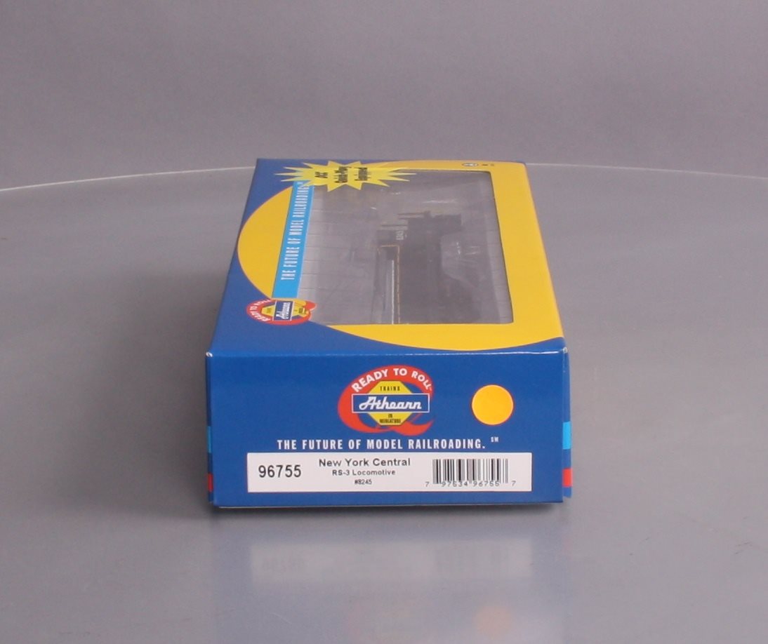Athearn 96755 HO New York Central Ready to Run RS-3 Diesel Locomotive #8245