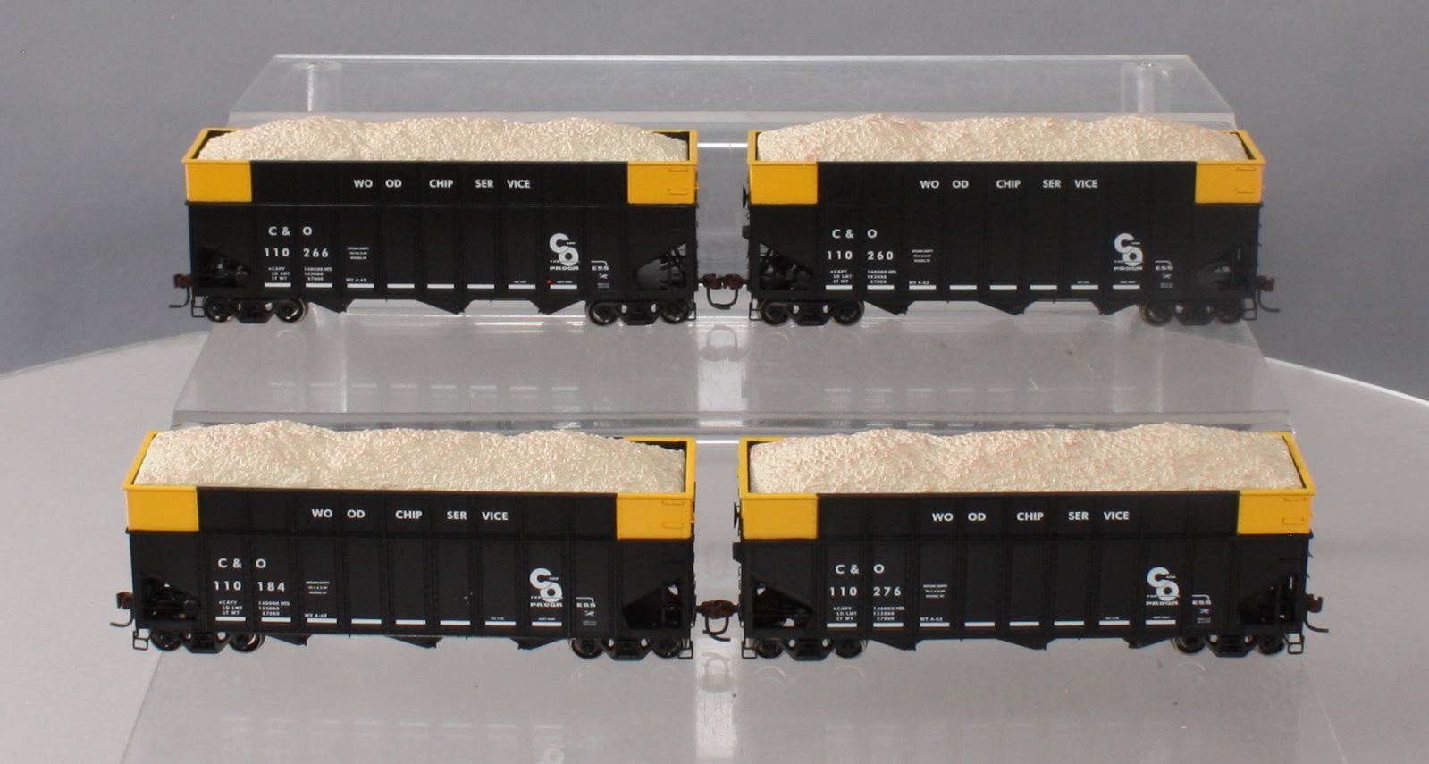 Athearn 76396 HO C&O RTR 40' Wood Chip Hopper (Set of 4)
