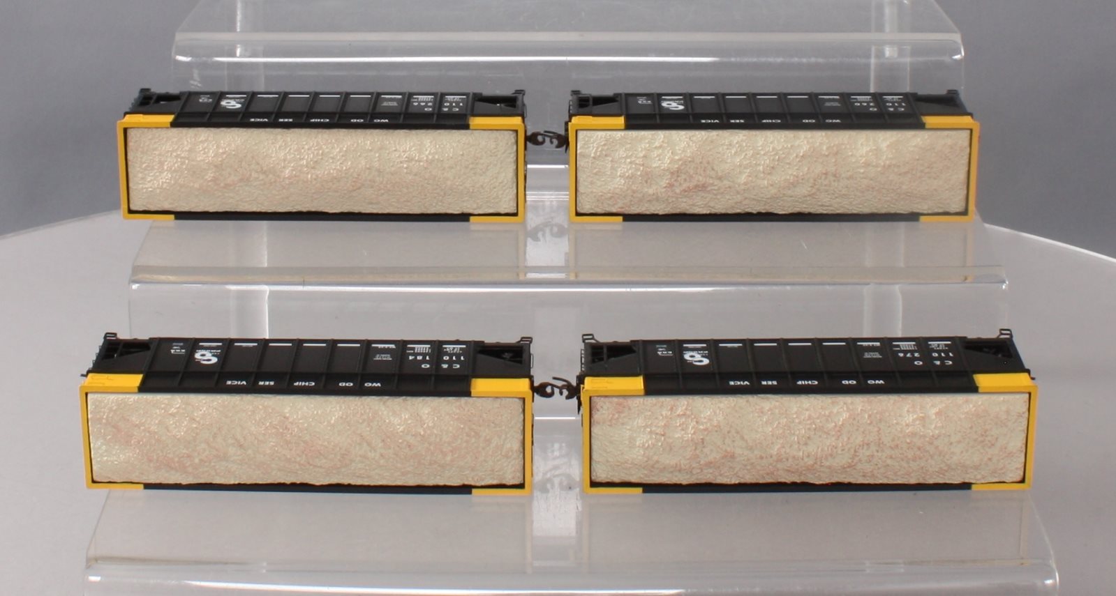 Athearn 76396 HO C&O RTR 40' Wood Chip Hopper (Set of 4)